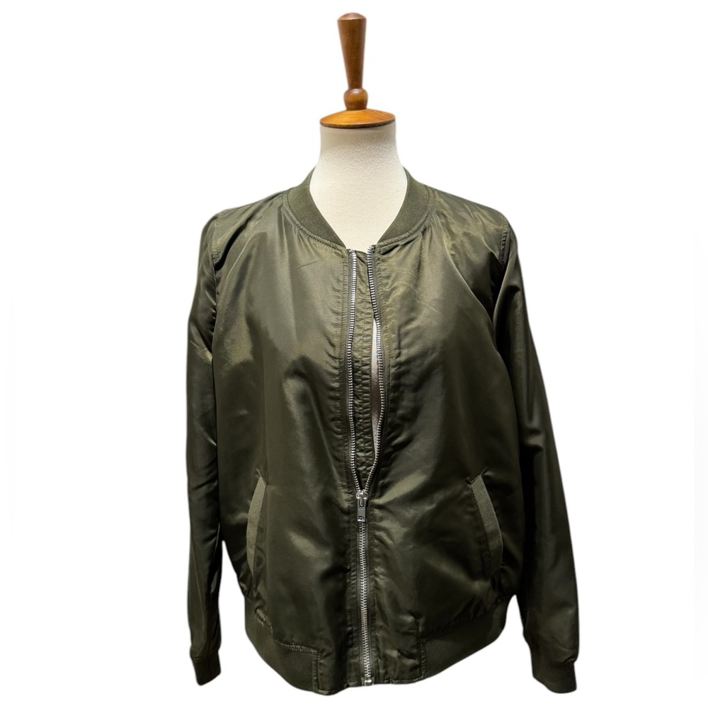 Forever 21 Green Bomber Jacket #296